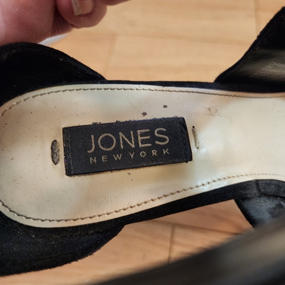 Jones NY Heels - Picture 6 of 12